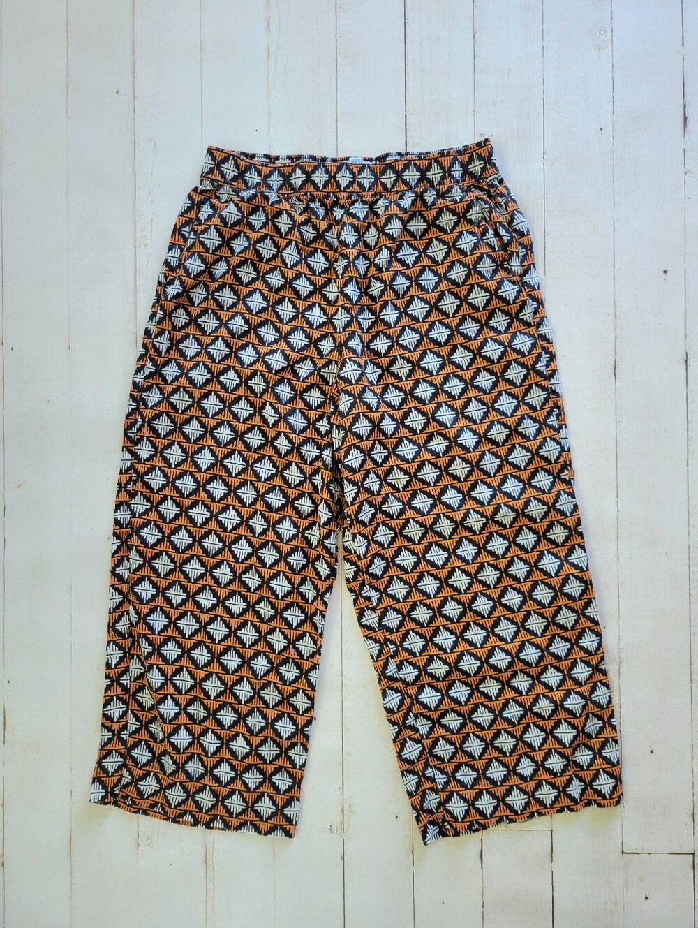 Nicole Miller Sz L Orange & Black Geometric Print European Flax Linen Crop Pants